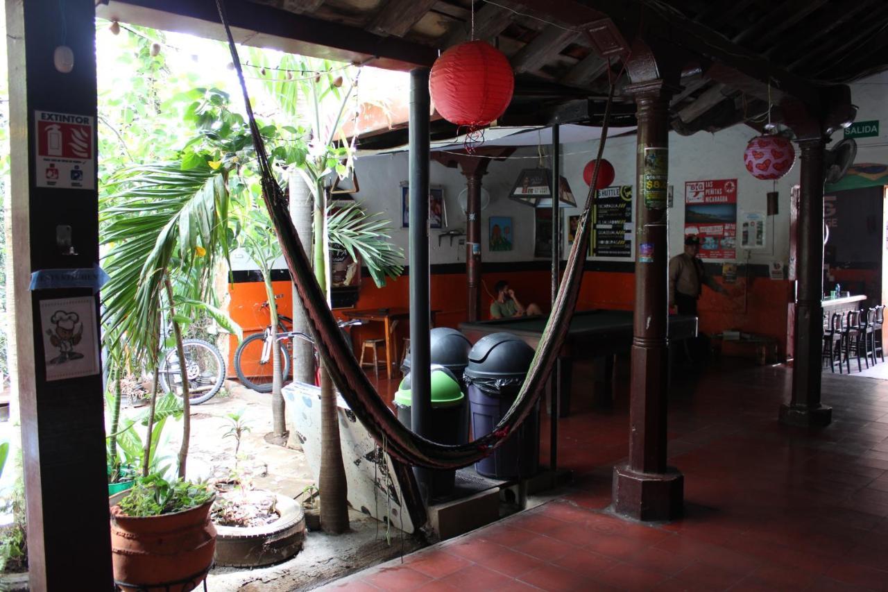 Bigfoot Hostel León Exterior foto
